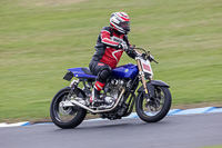 Vintage-motorcycle-club;eventdigitalimages;mallory-park;mallory-park-trackday-photographs;no-limits-trackdays;peter-wileman-photography;trackday-digital-images;trackday-photos;vmcc-festival-1000-bikes-photographs